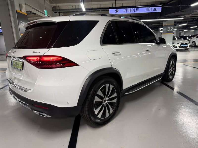 Mercedes-Benz GLE350 — вид 2
